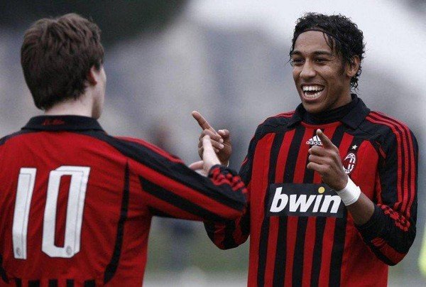 Pierre Aubameyang (1 milyon euro)