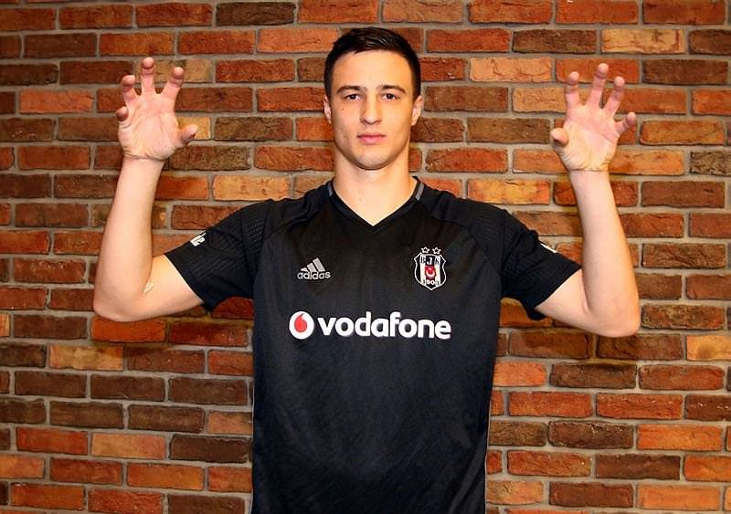 30 - Matej Mitrovic		Beşiktaş JK
