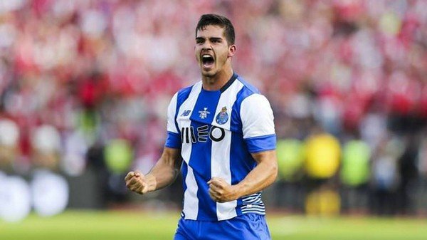 Andre SilvaTakım: Porto Ülke: Portekiz