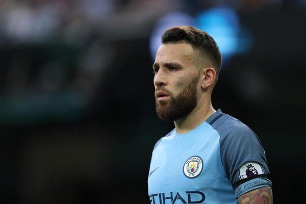 Nicolas Otamendi - 32 milyon euro