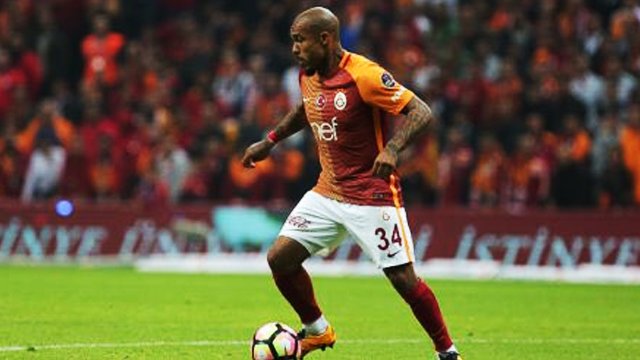 Nigel De Jong - Bonservis bedeli yok