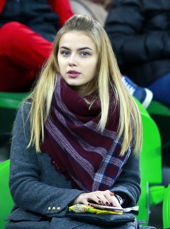 Krasnodar'ın tribün güzelleri