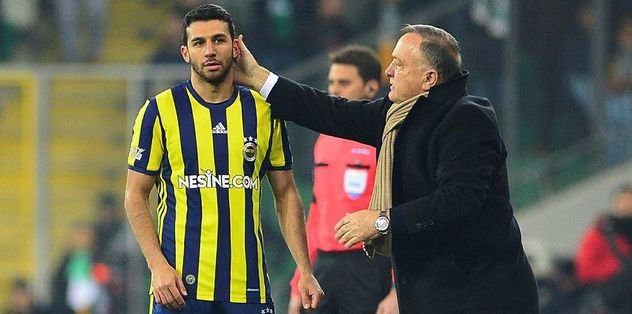Sol bekte yine İsmail Köybaşı.
