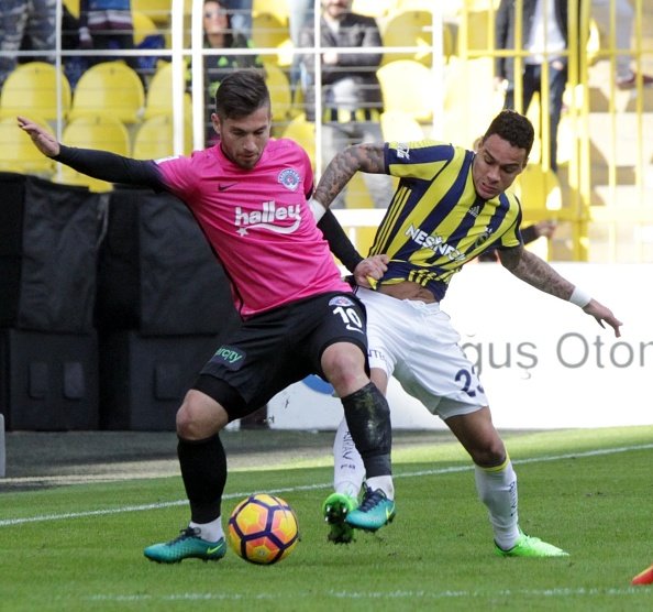 'Spor yazarlarının Fenerbahçe ve Beşiktaş yorumları 
