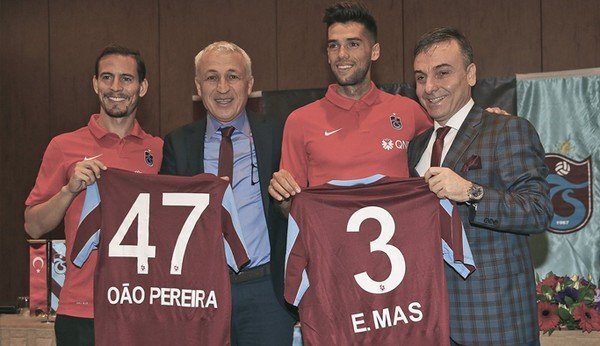 João Pereira - 32 yıl 11 ay 17 gün