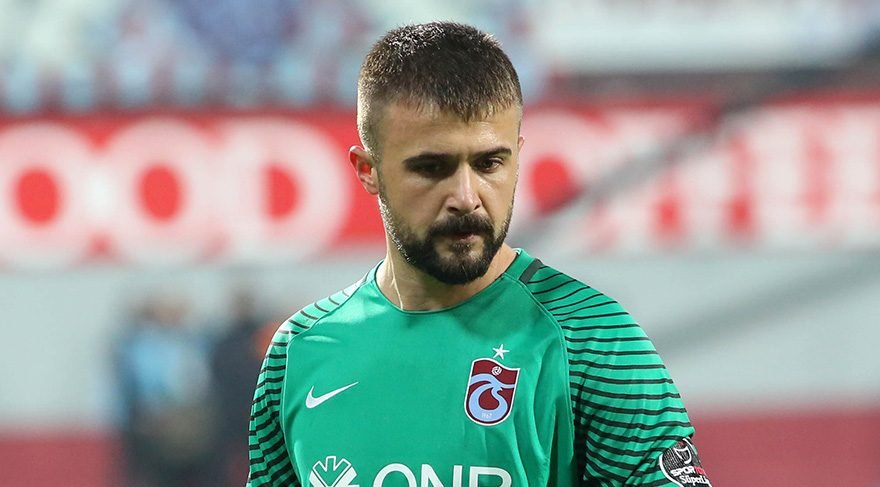 Trabzonspor’un vazgeçilmezi Onur Kıvrak!