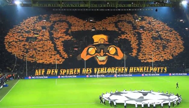 Türk tribünlerinin en güzel pankartları