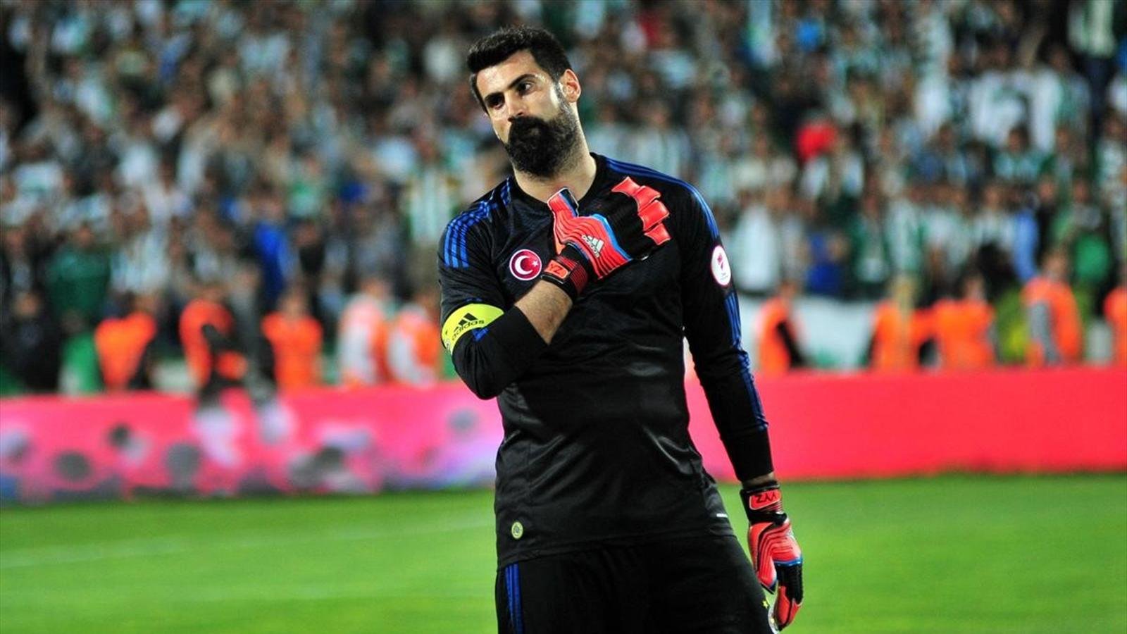 11- Volkan Demirel - Fenerbahçe - 2.25 Milyon Euro