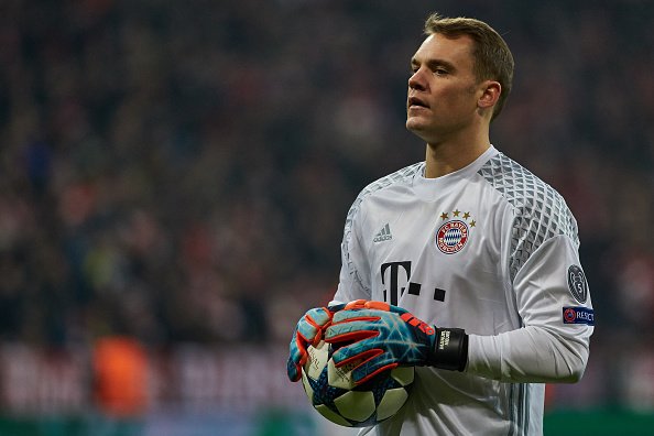 16 - Manuel Neuer - Bayern Münih 		