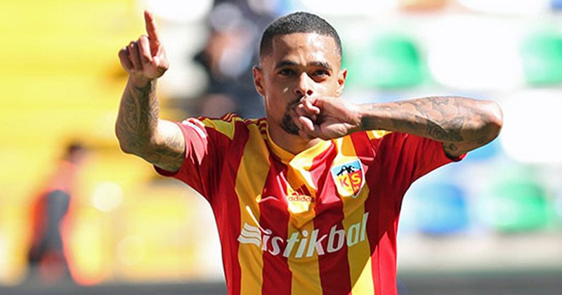 17. Welliton - 10 gol + asist - Maç başına 0.5 ortalama