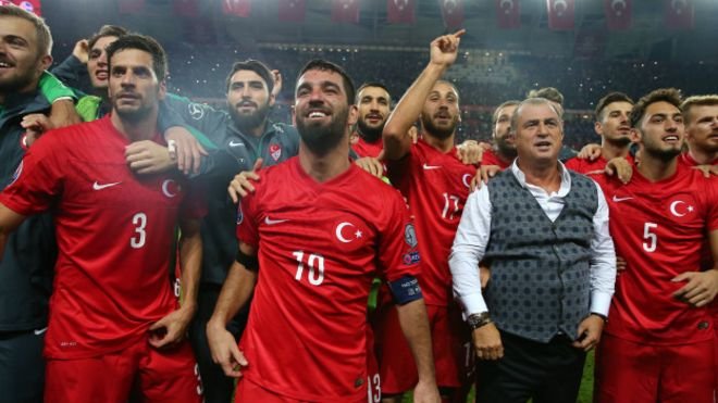 2015	Türkiye Millî Futbol Takımı