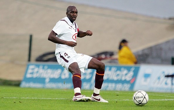 21 - Alou Diarra - 7,40 mil. Euro - Bordeaux