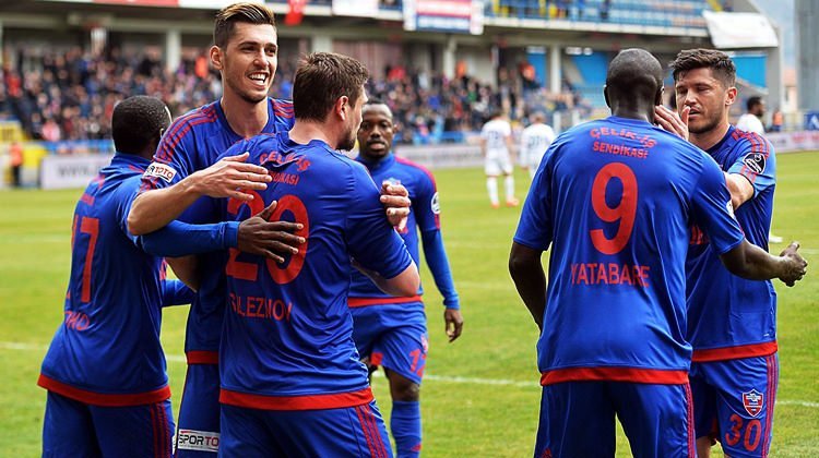 3 - Kardemir Karabükspor - Yaş ortalaması: 28,9