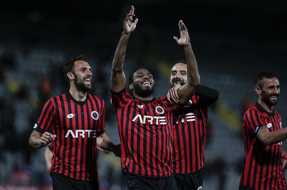 6 - Gençlerbirliği