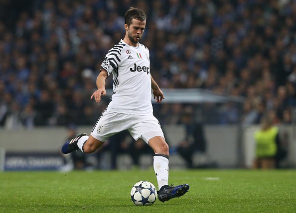 7 - Miralem Pjanic - Juventus - 38,00 mil. Euro