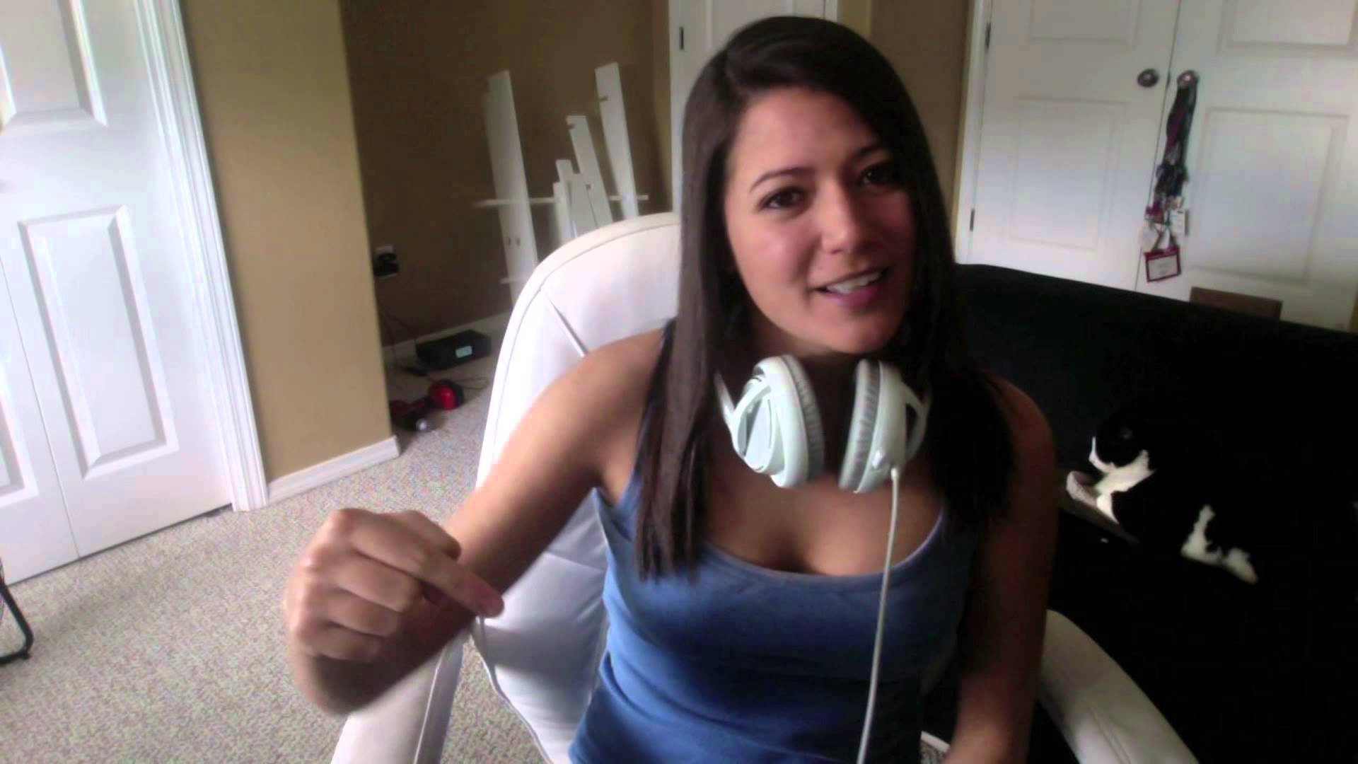 8- MsVixen