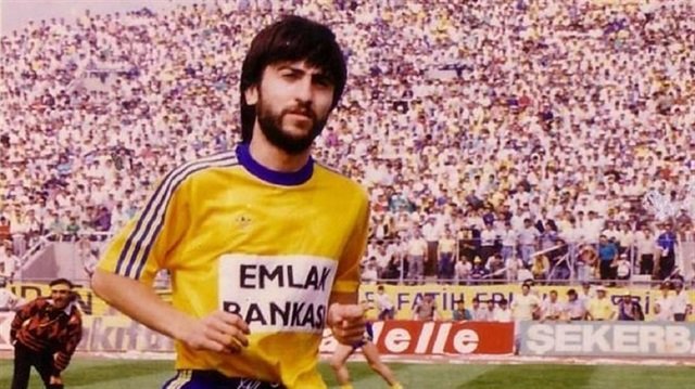 8- Rıdvan Dilmen