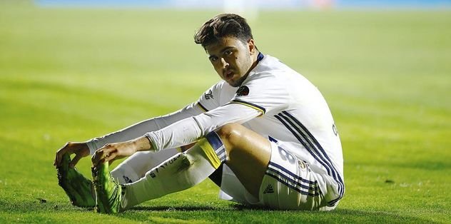 Ozan Tufan’a kutlama