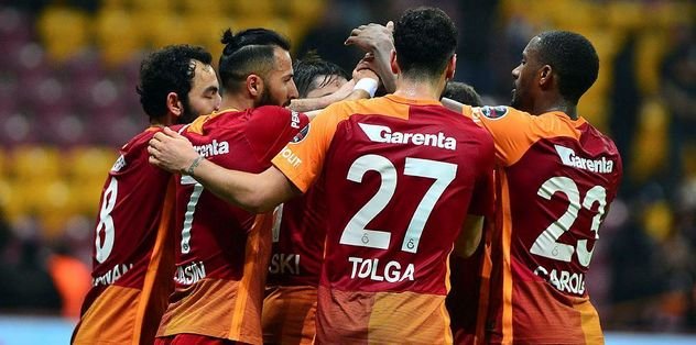 Aslan keskin virajda.