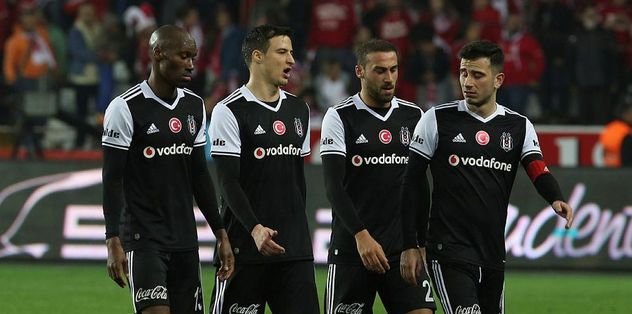  Kartal’a ’evlat’ darbesi!
