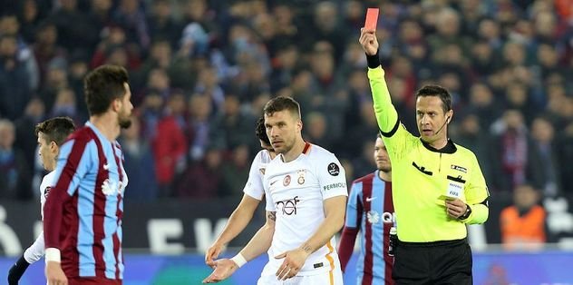 Uğur Demirok özür diledi.
