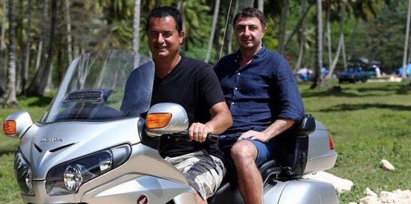 Acun Şota’yı Dominik’te ağırladı