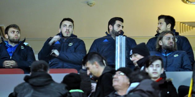 Advocaat’tan 5 değişiklik.