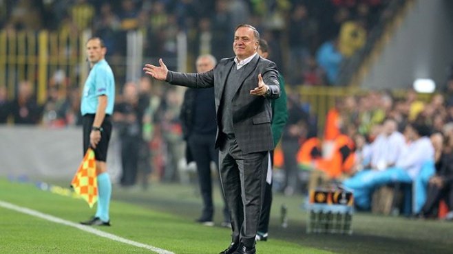 Advocaat’tan Fenerbahçe’ye profesyonel tavsiyesi!