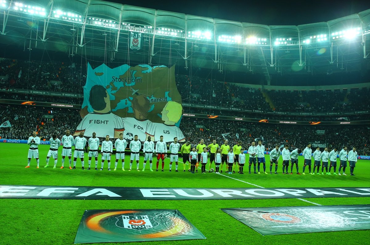 'Beşiktaş 4-1 Olympiakos yazar yorumları