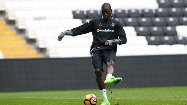 Beşiktaş’ta Demba Ba şaşkınlığı!