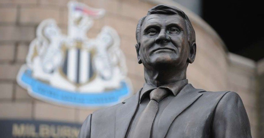 BOBBY ROBSON