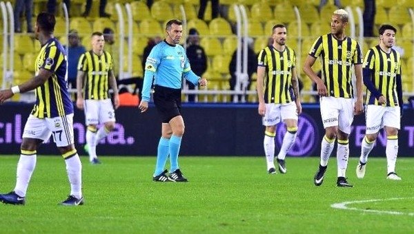 Yönetim Aykut Kocaman’ın eski gözdesinin peşinde!