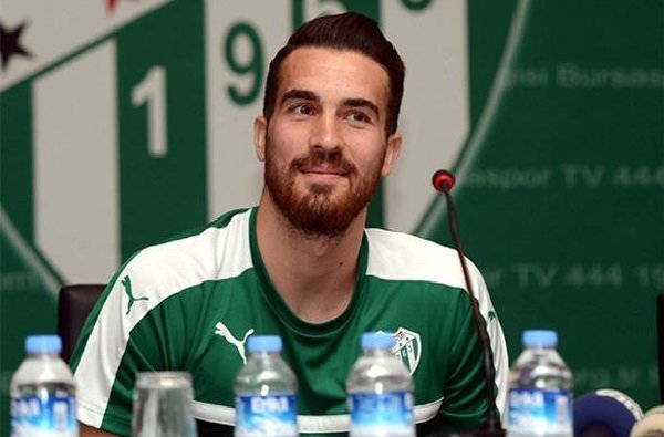 Fenerbahçe, milli yıldızın peşinde!