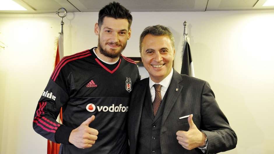 Denys Boyko - 3,3 milyon euro