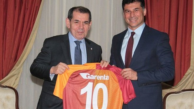 Galatasaray Kulübü Başkanı Özbek KKTC’de temaslarda bulunuyor