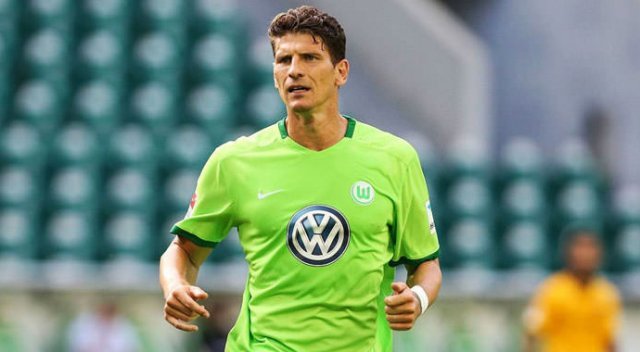 Fenerbahçe, Mario Gomez için kolları sıvadı