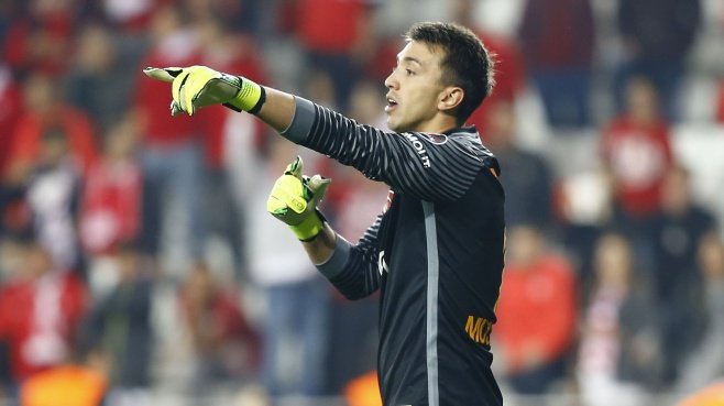 Chelsea Muslera’ya talip oldu