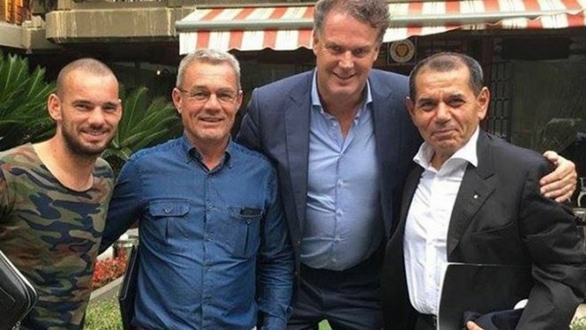 Sneijder’ın menajeri İstanbul’a geldi
