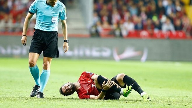 Gökhan Gönül’den kötü haber!