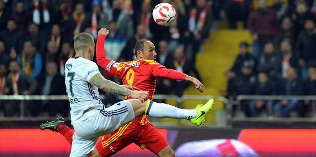 Havada&karada Martin Skrtel!.