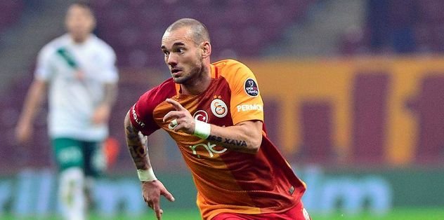 İlk Sneijder giyecek