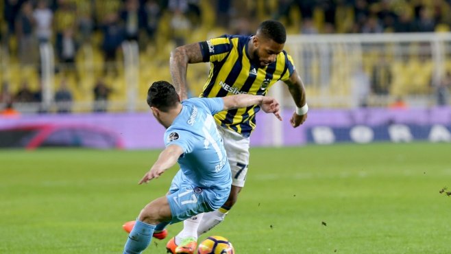 Jeremain Lens: Fenerbahçe’de kalmak benim elimde değil