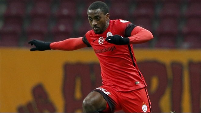 Lionel Carole’den ’gece kulübü’ açıklaması