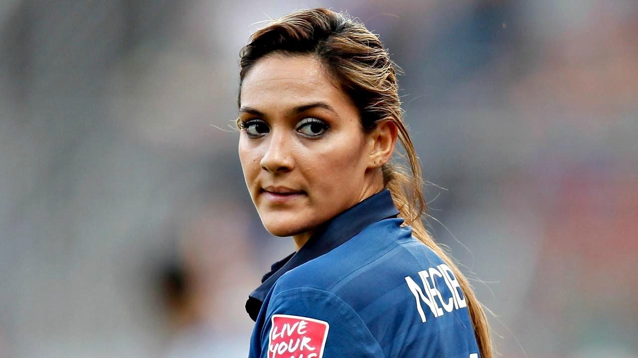 Louisa Nécib - Fransa