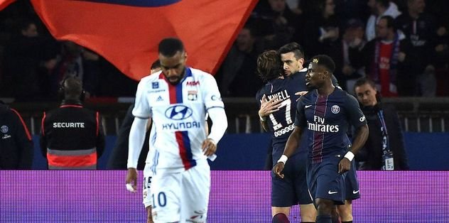 Lyon başladı PSG bitirdi.