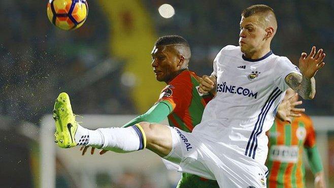 Martin Skrtel fark yarattı!