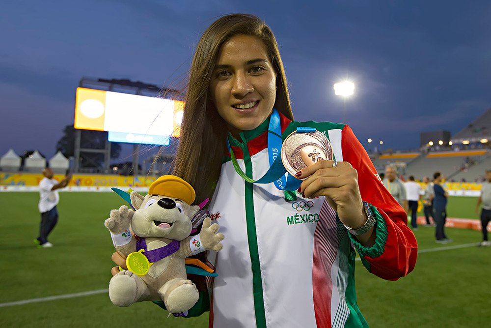 Nayeli Rangel - Meksika