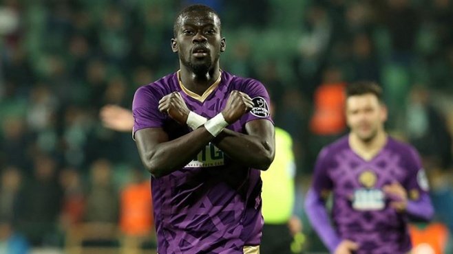 NDiaye - 6 gol