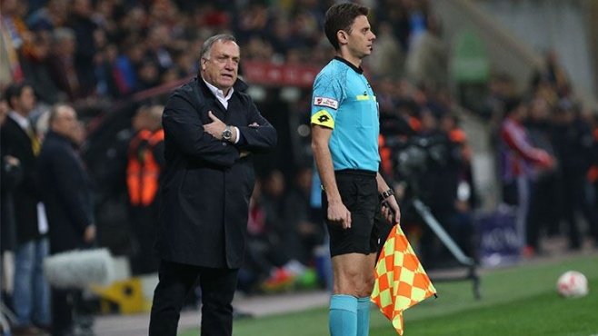 Oyuncular açıklasın.