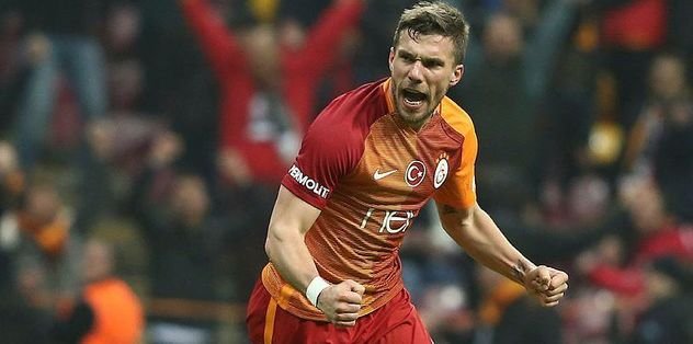 Podolski’ye özel taktik.